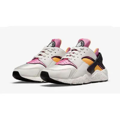 Nike Air Huarache Lethal Pink Front