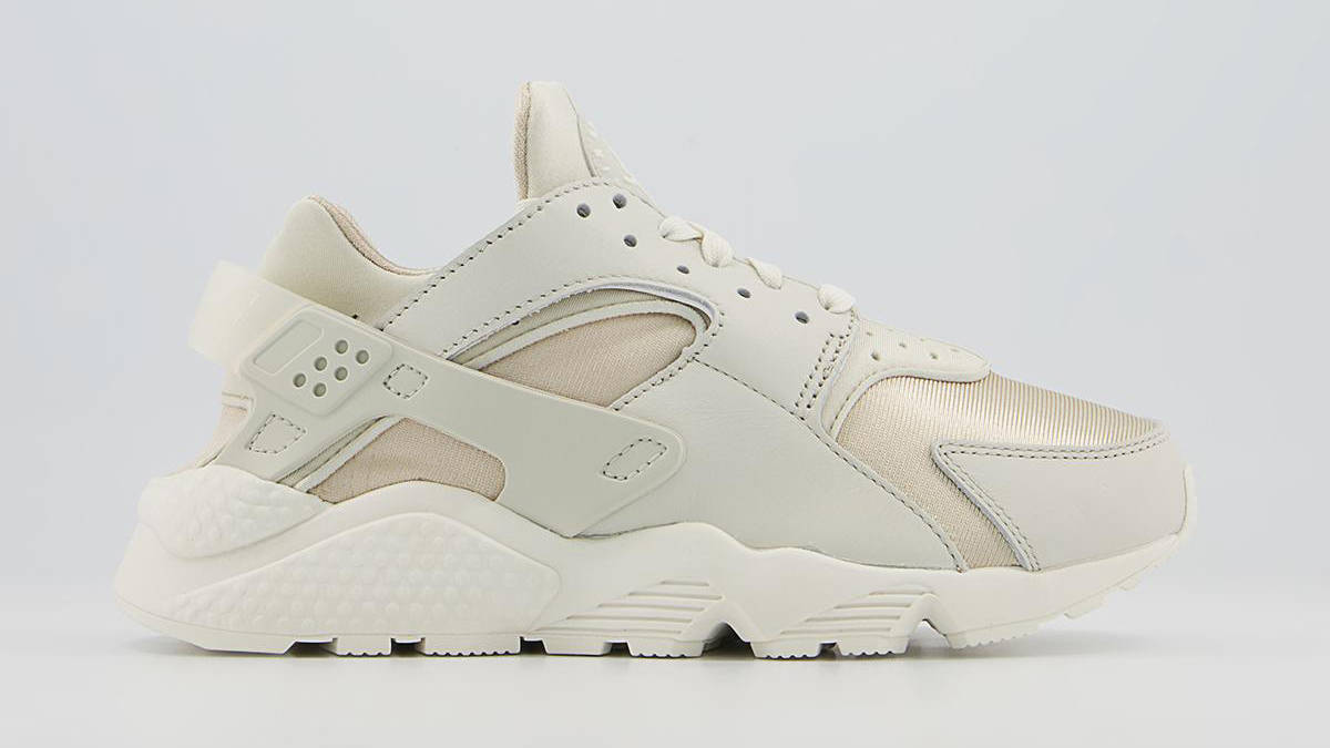 Nike Air Huarache Light Bone
