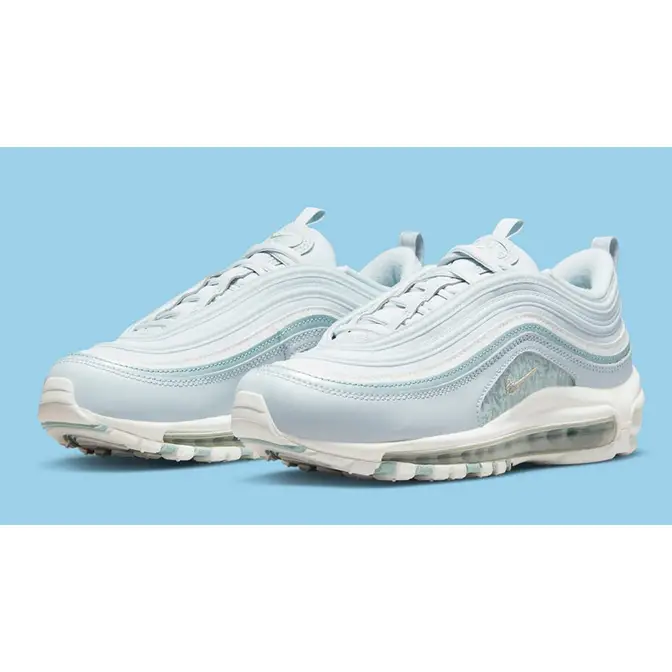 Baby blue and white air store max 97