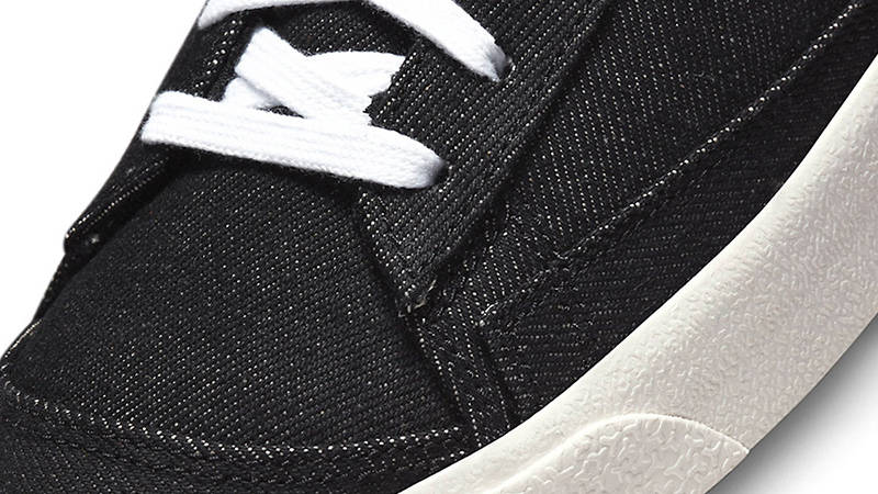 Nike Blazer Mid Cleveland Rocks DQ7635-001 Detail