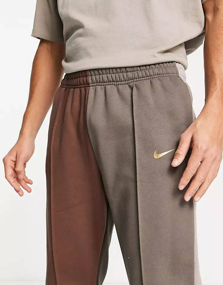 nike fleece trend joggers