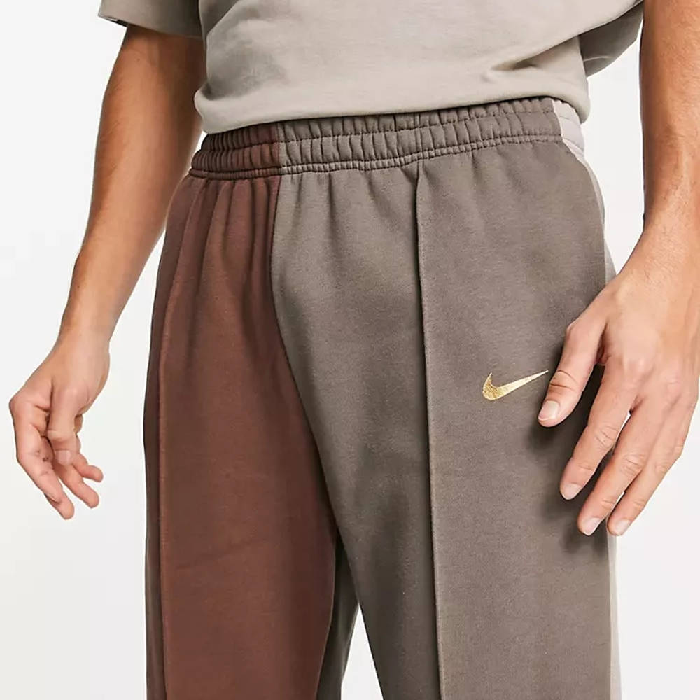 nike unisex trend fleece oversized joggers in black