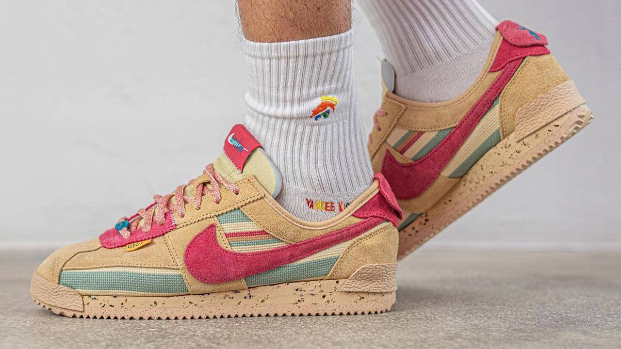 The 5 Retro Silhouettes Making a Massive Comeback in 2022