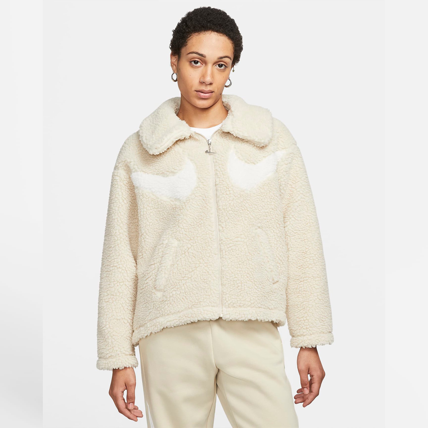 sportswear-essential-trousers-sS34pP