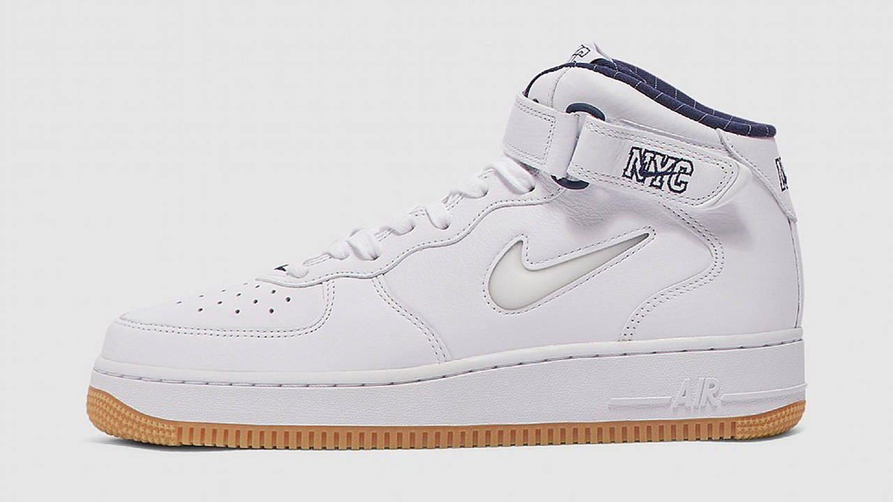 How Are These 15 Limited Edition Sneakers Still Sitting at SEVENSTORE?