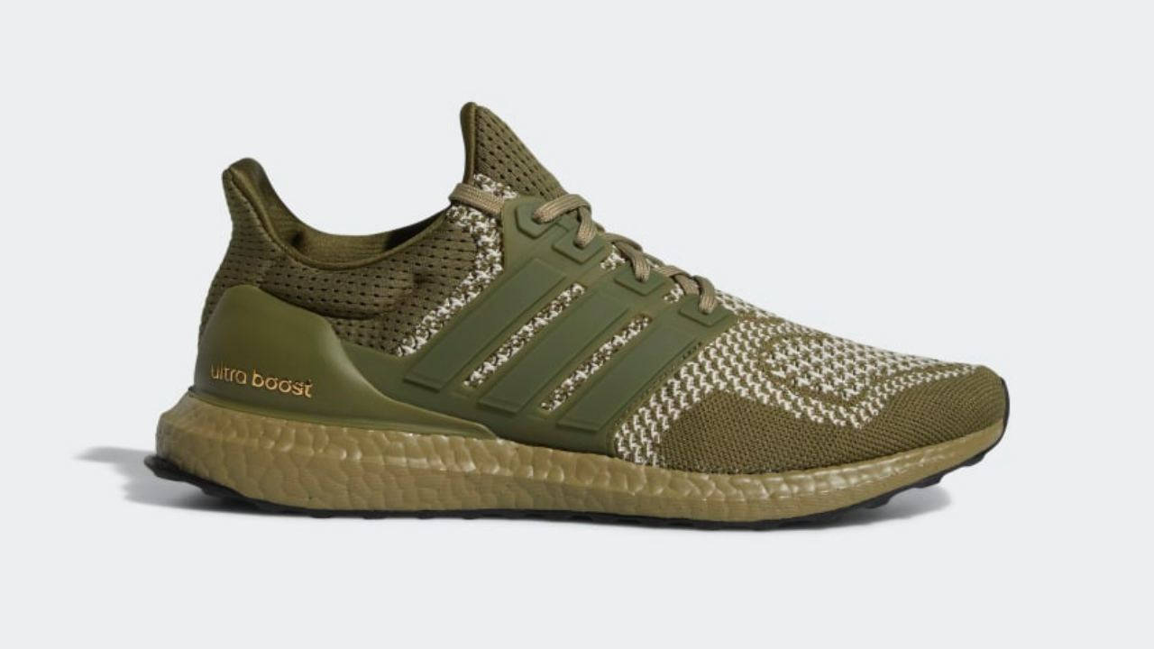 Ultraboost_1.0_DNA_Shoes_Green_GV7722_01_standard