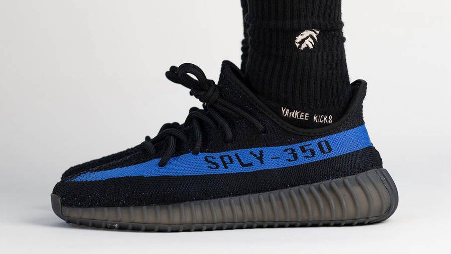 Yeezy Boost 350 V2 Dazzling Blue On Foot