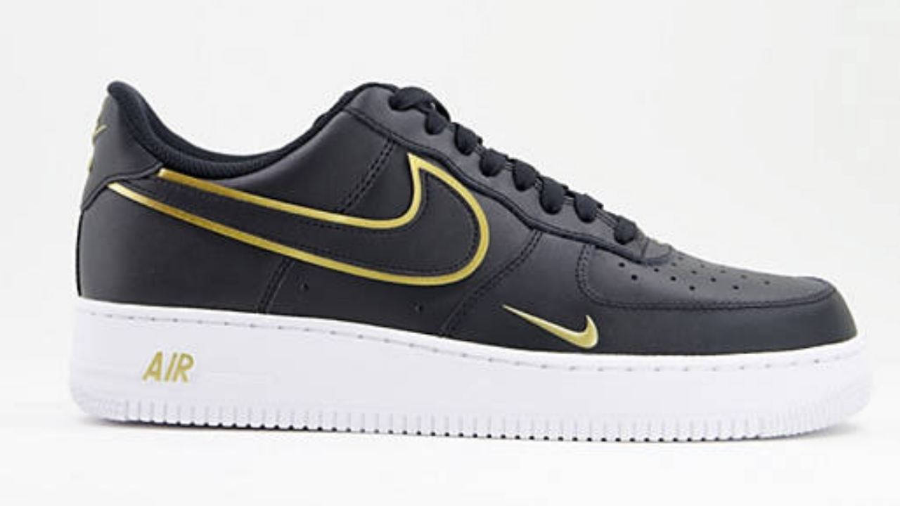23611955-1-blackandgold