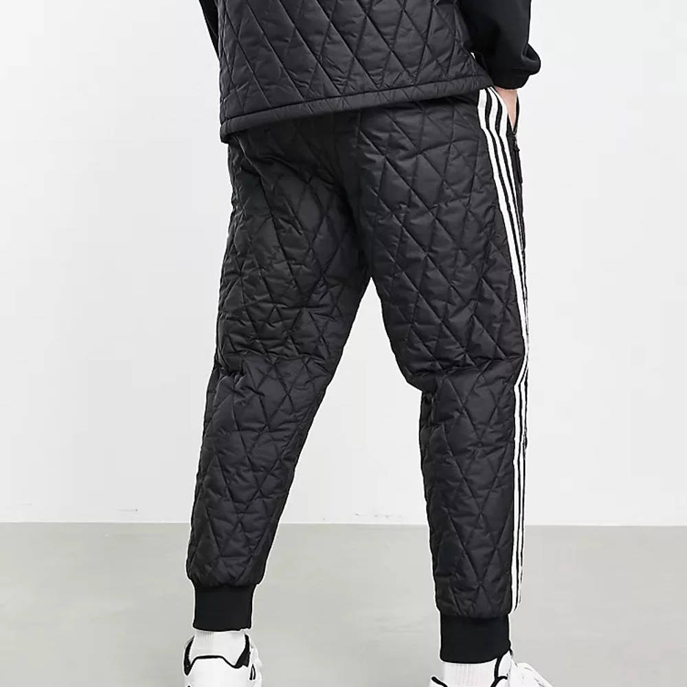 ua capris