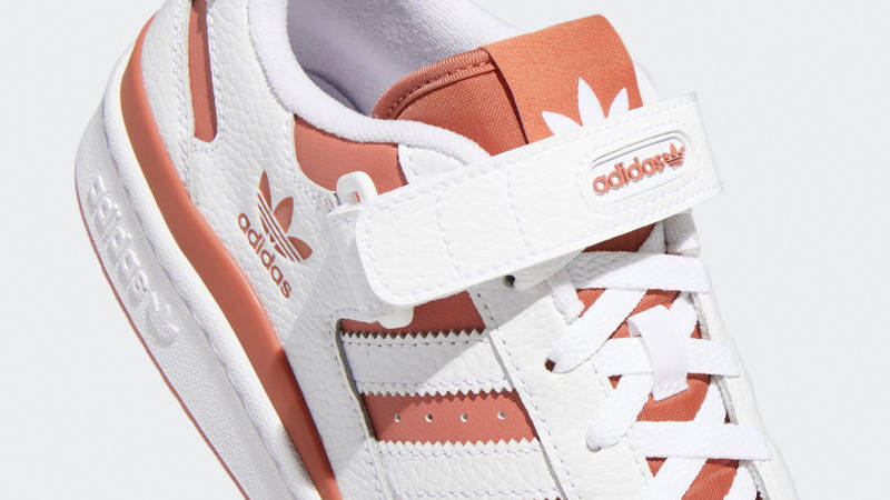 adidas Forum Low White Magic Earth Closeup