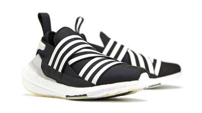 adidas Y-3 Ultra Boost 22 Black White Front