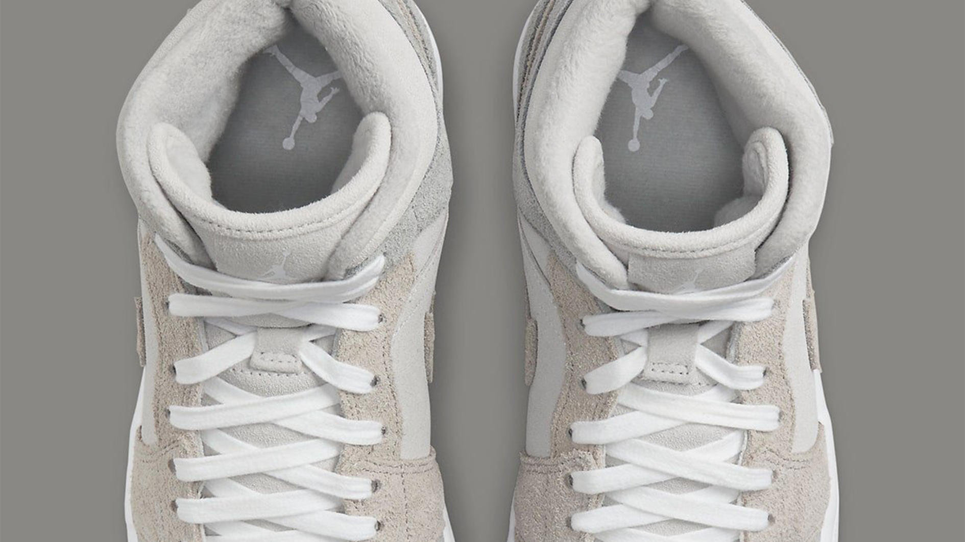 Air Jordan 1 Mid Fleece Grey
