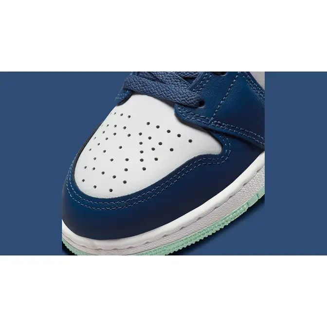 Air Jordan 1 Mid GS Blue Mint | Where To Buy | 554725-413 | The