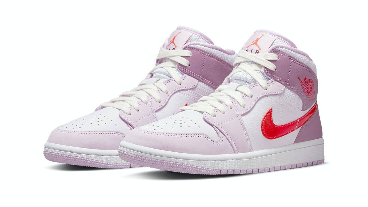 air jordan 1 mid valentines day 3