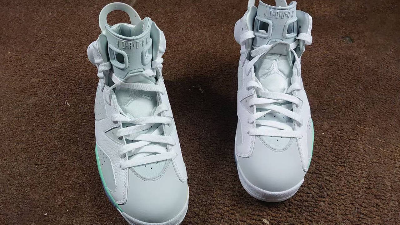 Air Jordan 6 Mint Foam Colourway