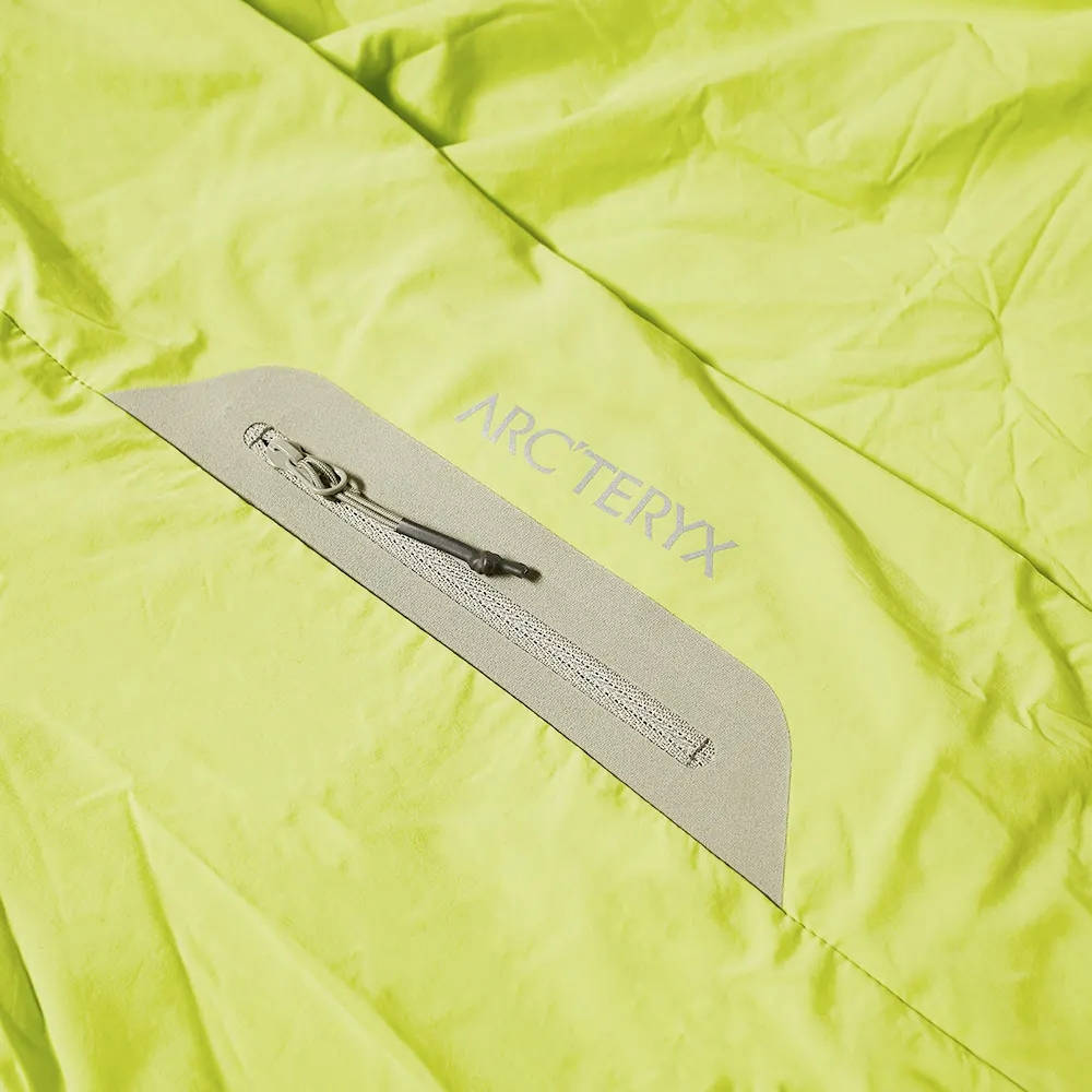 Arc'teryx System A Metric Insulated Pullover Limelight Detail