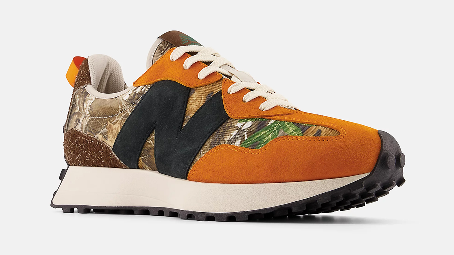 atmos x New Balance 327 Realtree Camo