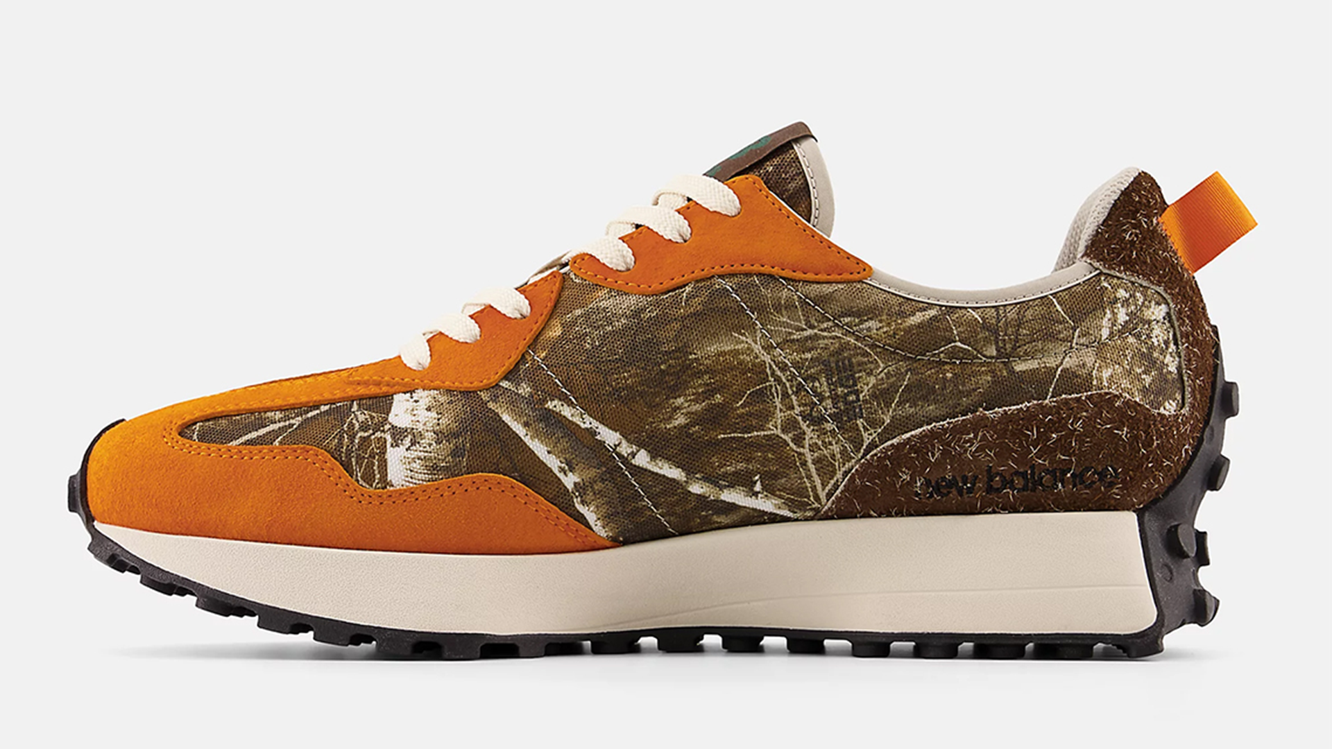 atmos x New Balance 327 Realtree Camo