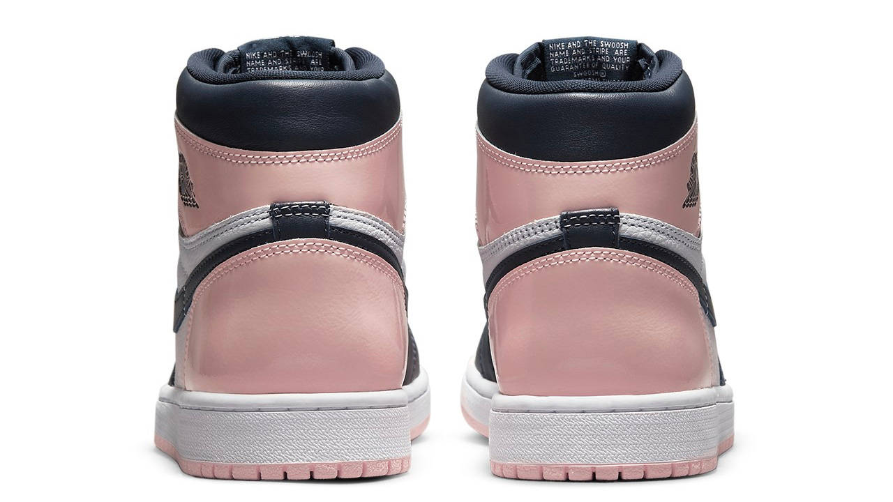 Air Jordan 1 High OG "Atmosphere"