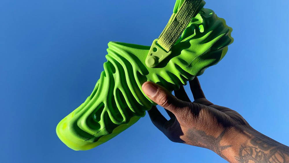Image via salehebembury Salehe Bembury x Crocs Pollex Clog "Crocodile"