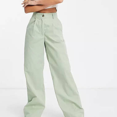 I Saw It First Petite Wide Leg Tailored Trousers