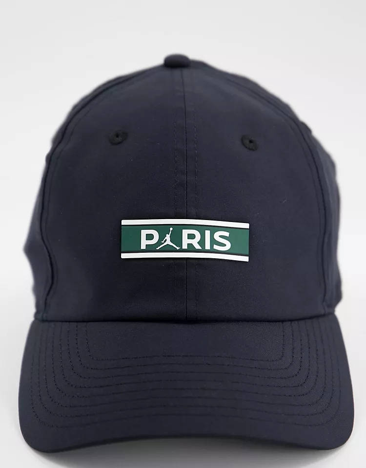 paris st germain cap