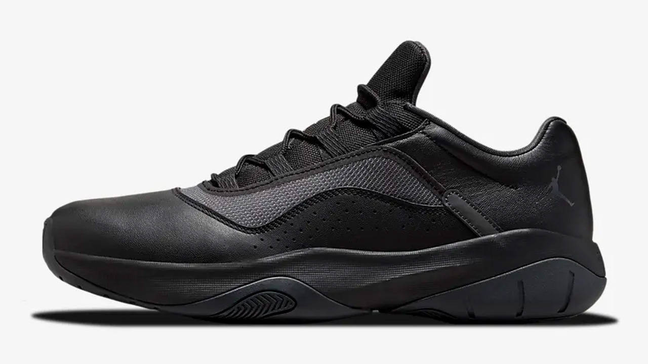 Here Are the Best Bargains From Nike's First Sale of 2022!