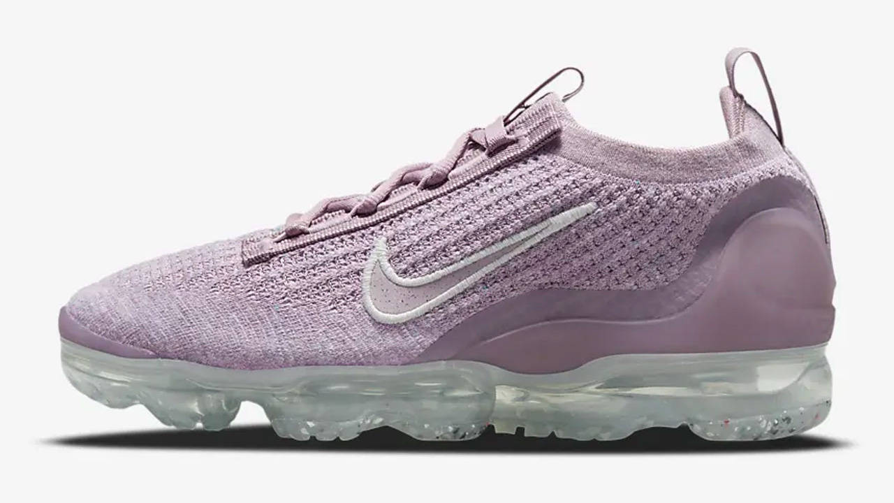 Here Are the Best Bargains From Nike's First Sale of 2022!