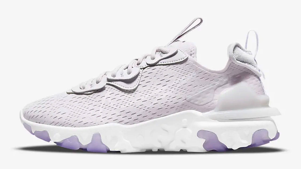 Here Are the Best Bargains From Nike's First Sale of 2022!