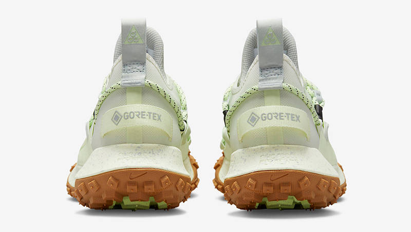 Nike ACG Mountain Fly Gore-Tex Low SE Lime Ice Back