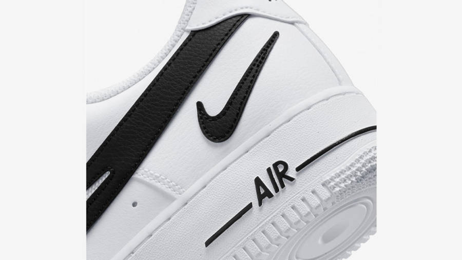 Nike Air Force 1 Low Cut-Out White Black Closeup