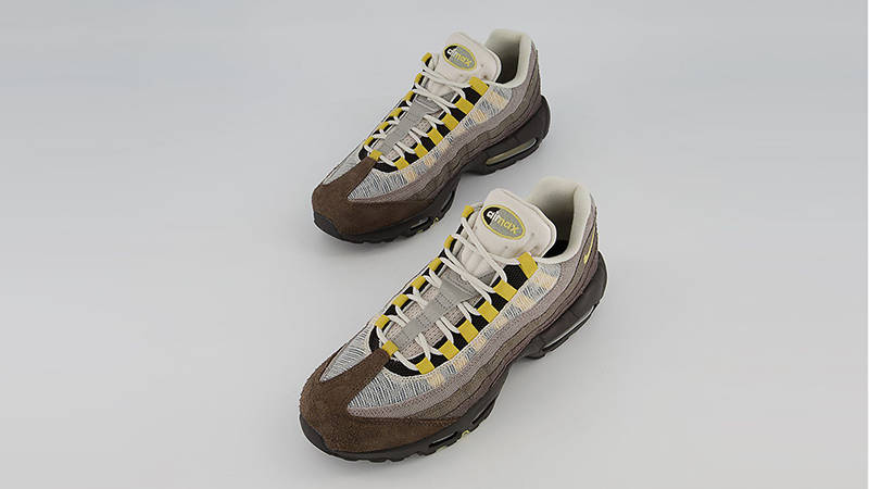 Nike Air Max 95 Ironstone Celery DR0146-001 Front