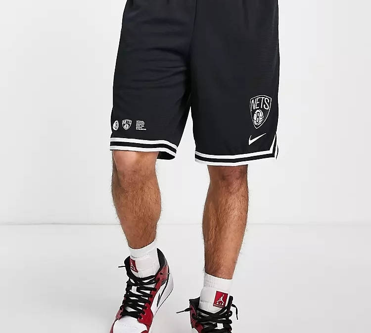 nike basketball dna shorts in black