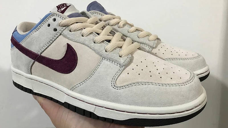 grey and purple dunks