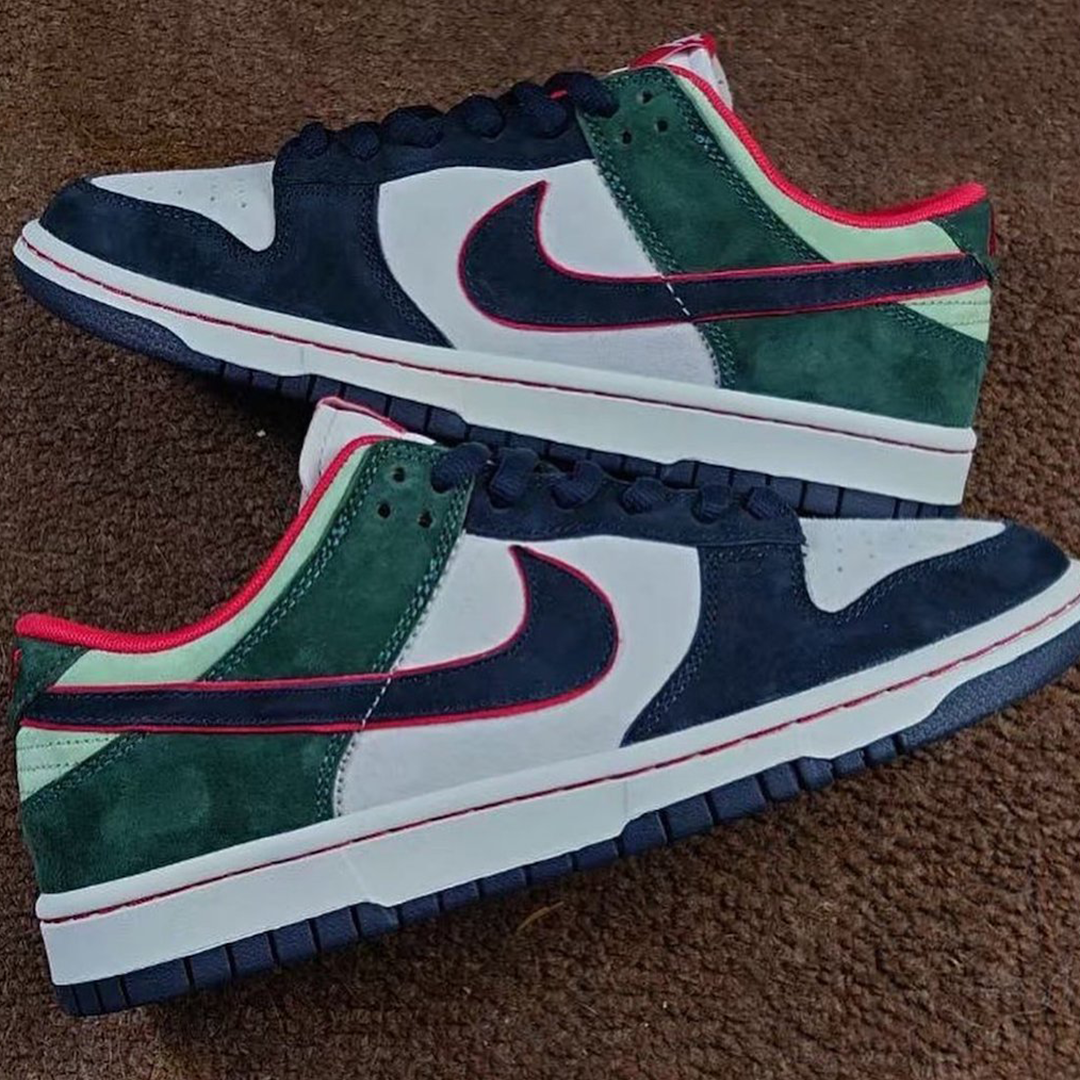 Nike Dunk Low Navy Green Red