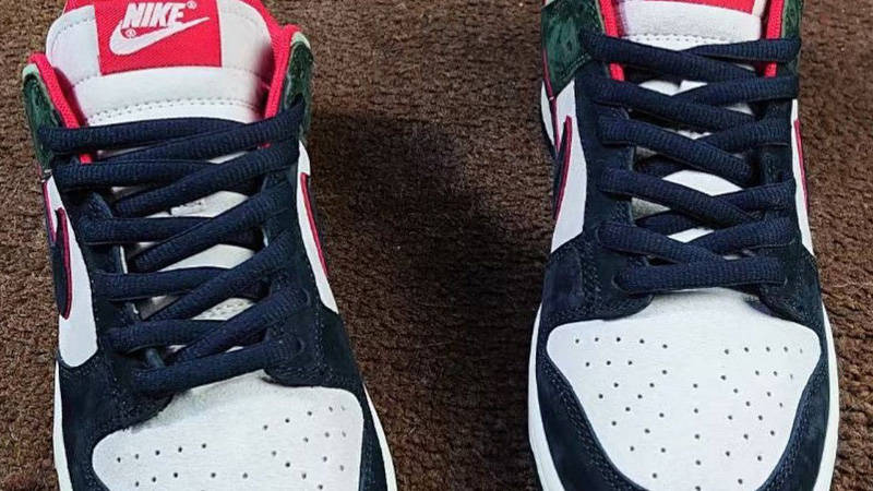 Nike Dunk Low Navy Green Red First Look Front