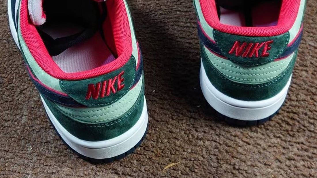 Nike Dunk Low Navy Green Red Colourway