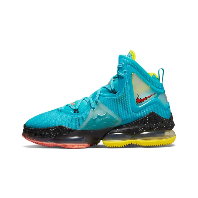 Nike LeBron 19 Christmas | Where To Buy | DC9338-400 | The Sole Supplier