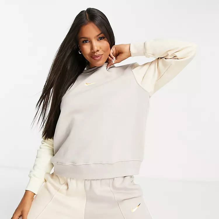 Nike Metallic Swoosh Colour Block Sweatshirt