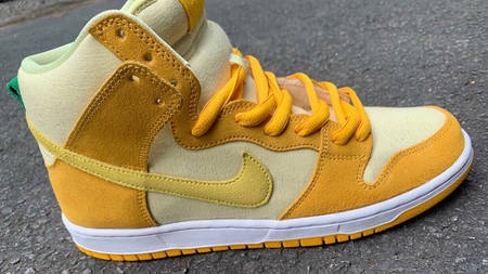 Leaked Images Surface of the Nike SB Dunk High "Pineapple" Leaked Images Surface of the Nike SB Dunk High "Pineapple"