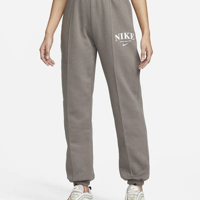 Nike Sportswear Collection Essentials Heritage Fleece Trousers