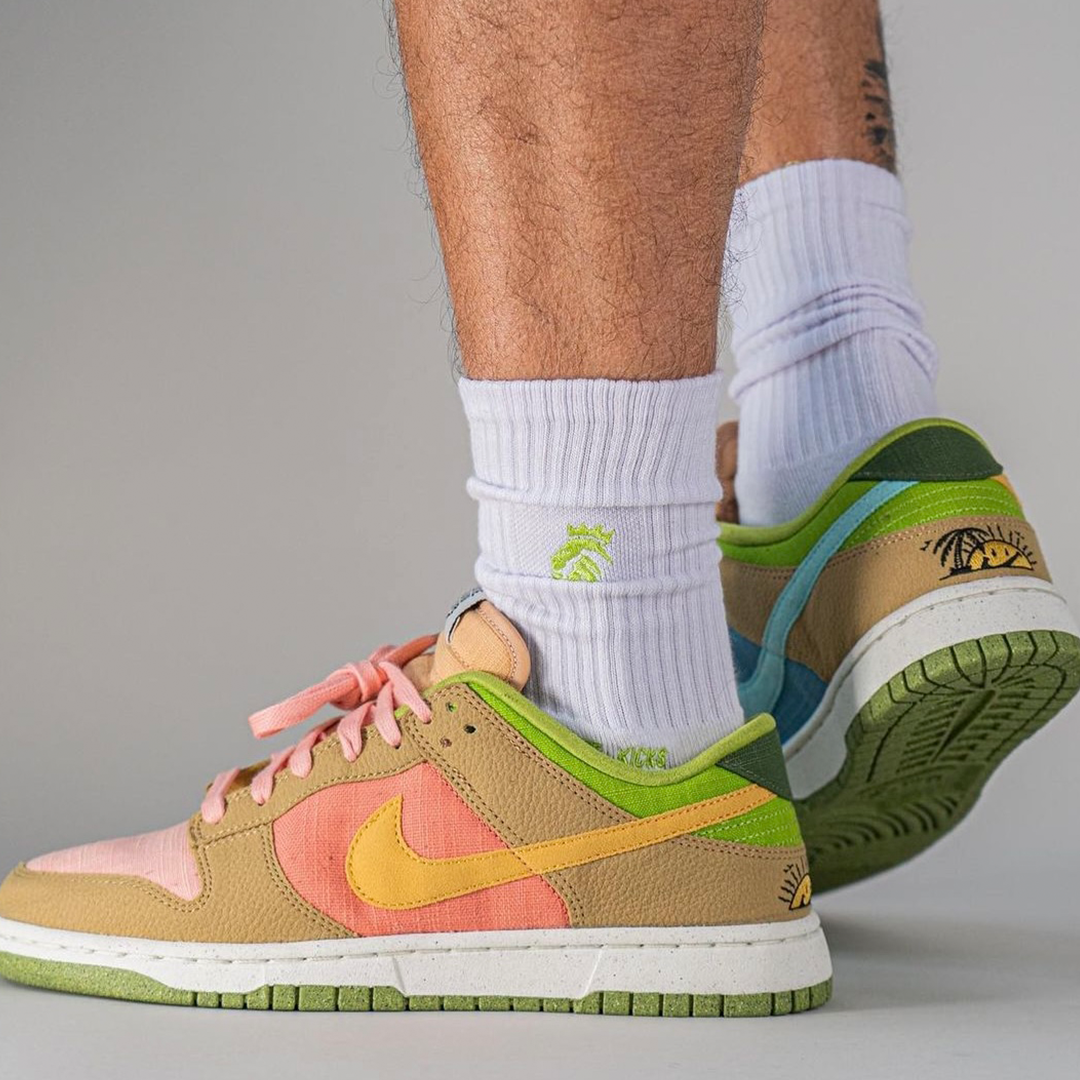 Nike Dunk Low “Nike Sun Club”