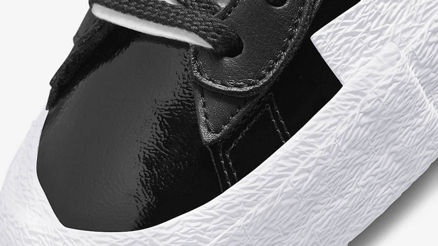 sacai x Nike Blazer Low White Black Patent DM6443-001 Detail 2