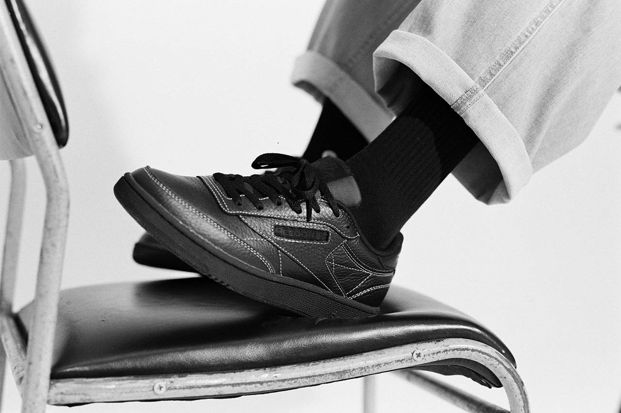 size? x Reebok Beatnik Black Pack