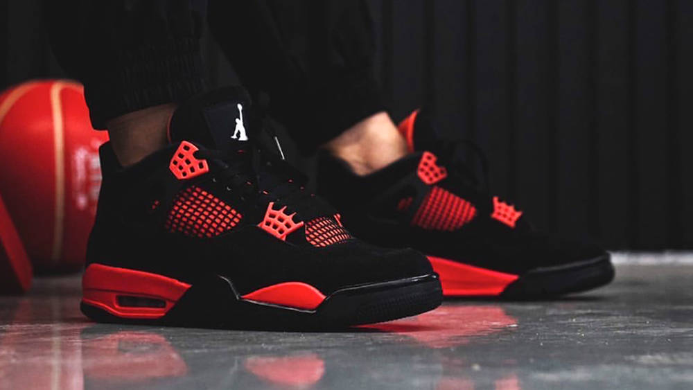 Image via repgod888 Air Jordan 4 "Red Thunder"