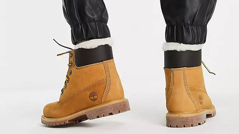 Timberland Premium Shearling Lace Up Boots Wheat