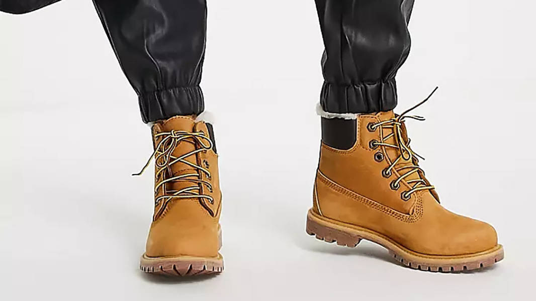 Timberland Premium Shearling Lace Up Boots Wheat