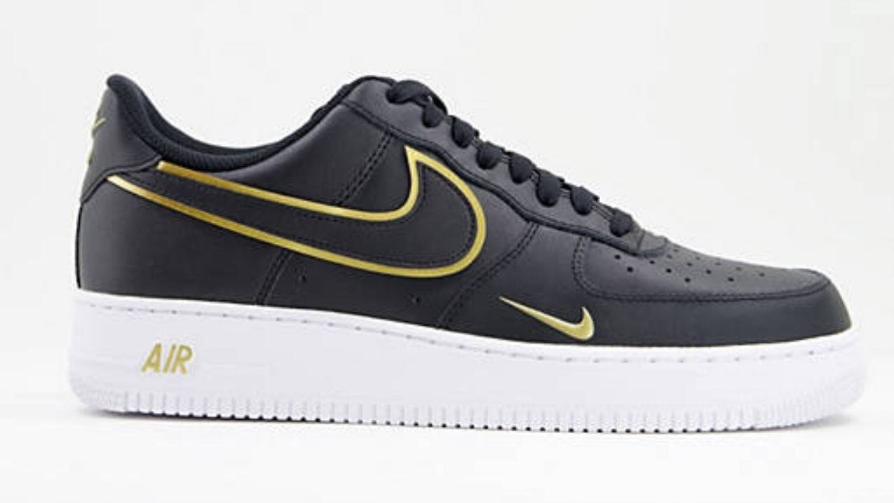 23611955-1-blackandgold