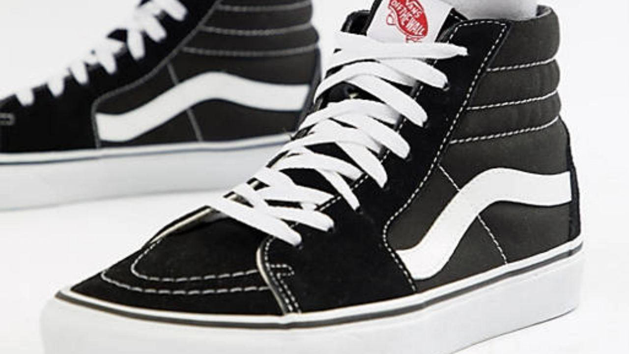 24150380-1-black