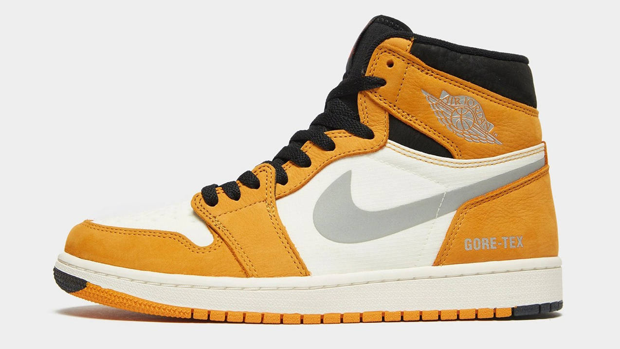 Air Jordan 1 Element GORE-TEX Light Curry Close Up